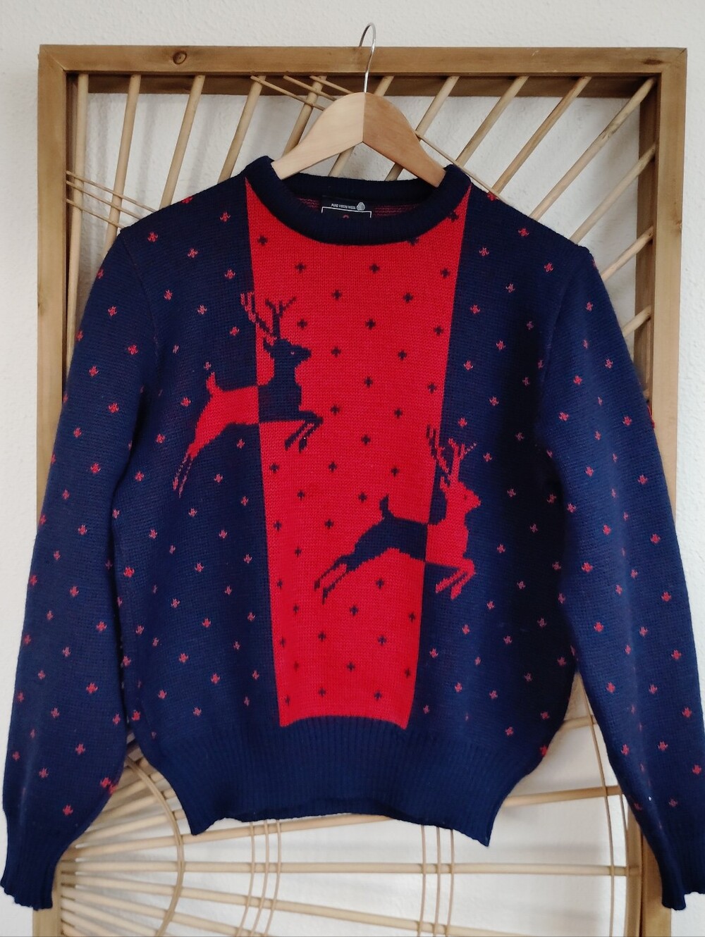 Vintage Demetre Wool Crew Neck Reindeer Holiday Winter Sweater / Size Medium